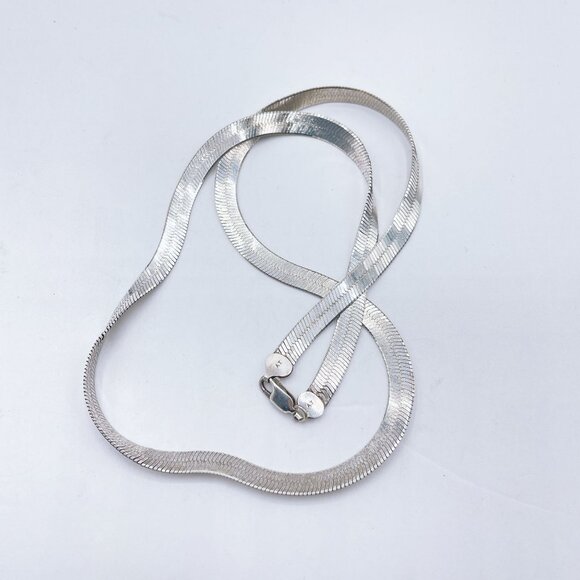 Sterling Silver 925 Herringbone Chain Necklace 22" - Picture 4 of 6